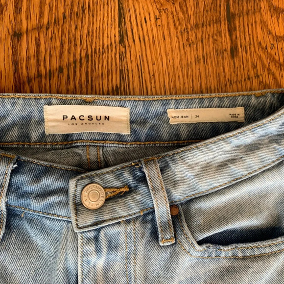 Pacsun mom jean, two tone denim - Picture 4 of 11